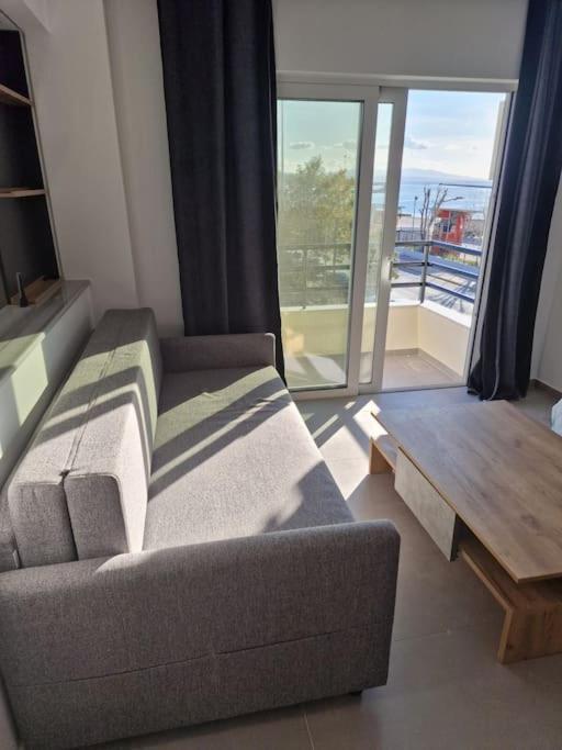 Patras Blue Sea And Sky Deluxe Apartment 외부 사진