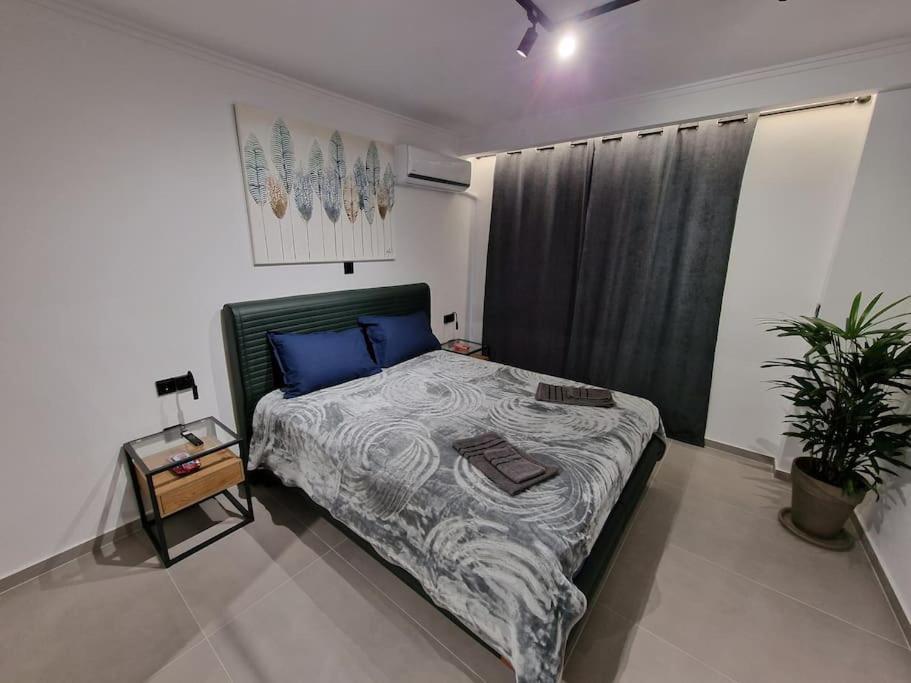 Patras Blue Sea And Sky Deluxe Apartment 외부 사진